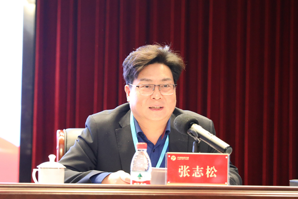 市纪委监委驻市政府办公厅纪检监察组组长陈建苗、市纪委监委